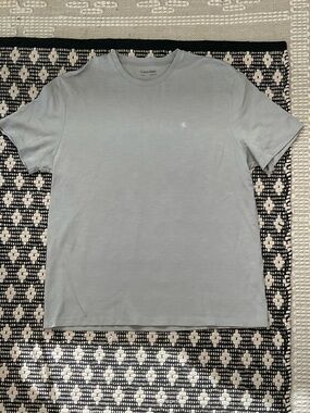 Calvin Klein Men's Light Blue Crewneck T-Shirt